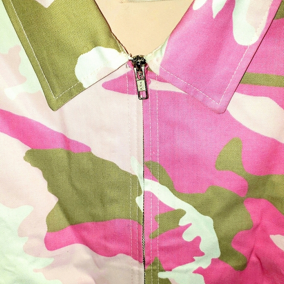 New Melody Ehsani Pink Camo Jacket💖 - Picture 1 of 5